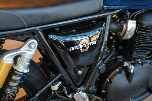 Royal Enfield Interceptor - Barcelona Blue Financiada