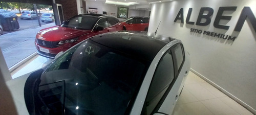 Imagen 22 de 23 de Peugeot 208 Allure Pack 1.6 Tiptronic 2023