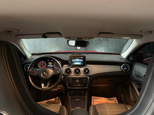 Mercedes-Benz Classe GLA 1.6 Advance Turbo Flex 5p