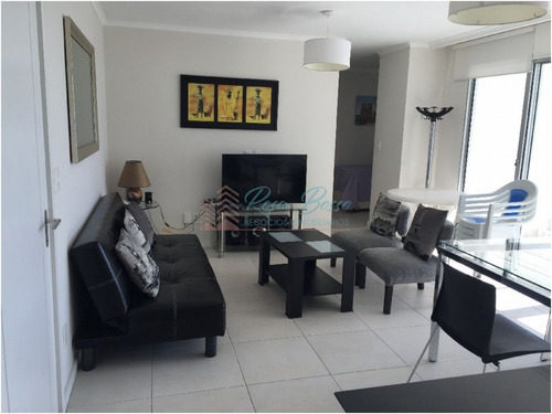 Apartamento En Brava, 1 Dormitorios *- Ref: 2481