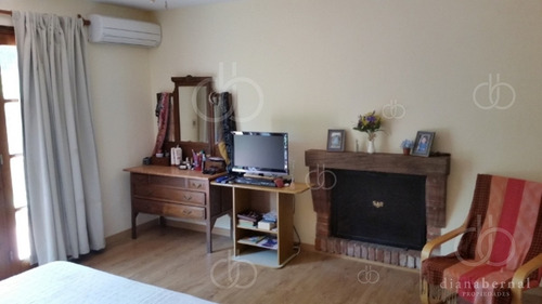 Imagen 15 de 30 de Cabaña Con Un Total De 6 Dormitorios.- Ref: 53745