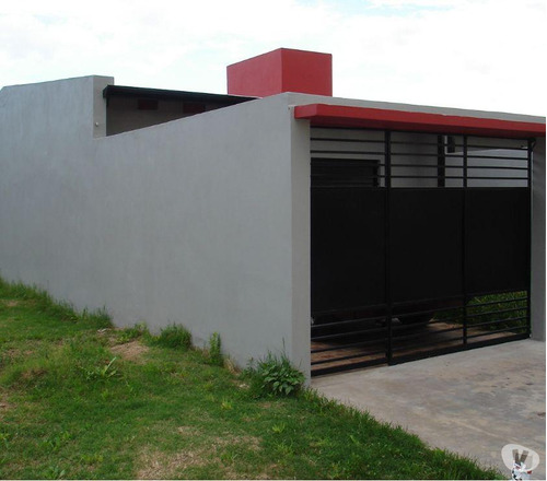 Imagen 5 de 17 de Casa En Venta - 2 Dormitorios, Cochera - 60 Mts2 Sobre Lote De 150mts2 - Villa Elvira