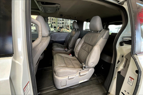 Toyota Sienna 3.5 Xle Piel At