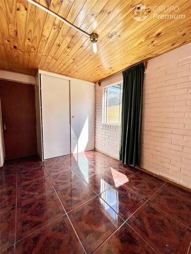 Casa En Venta De 3d - 1b En San Felipe