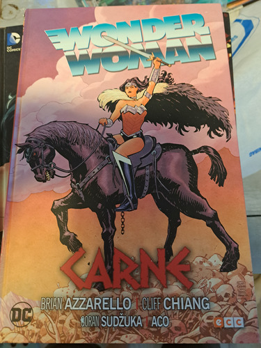 Wonder Woman Tapa Dura Ecc España 