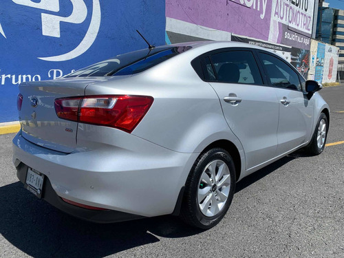 Imagen 5 de 12 de Kia Rio 2017 1.6 Ex Sedan Mt