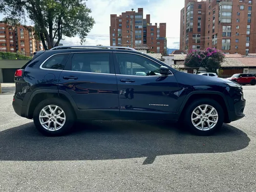 Jeep Cherokee 3.2 Longitude