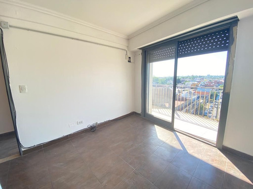 Imagen 7 de 29 de Venta Departamento 5 Ambientes La Tablada Terraza Balcon