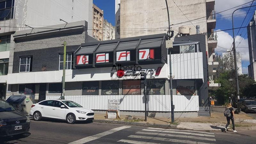Local - La Plata