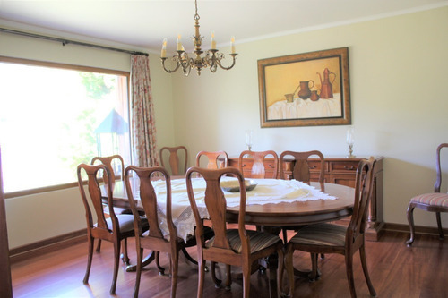 Preciosa Casa En Venta 5 Dorm Piedra Roja Chicureo Colina