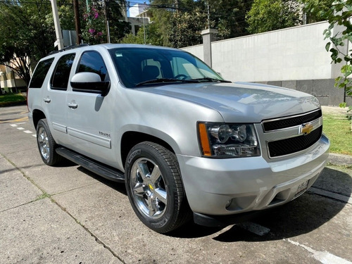 Imagen 2 de 14 de Chevrolet Tahoe 5.3 Lt V8 . 2da./cubo At 2014