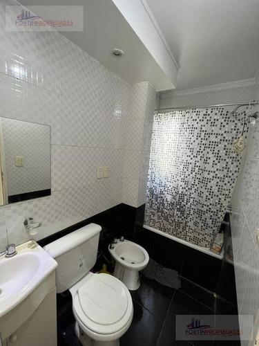 Imagen 4 de 8 de Departamento En Venta De 1 Dormitorio - La Plata (casco)