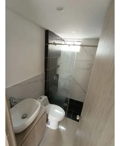 Venta Apartamento 60mts2, En Las Guabinas, Yumbo, 13514-1