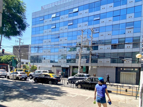 Cómoda, Metro Mons. Eyzaguirre, Recepc+privado+1 Estacionam.