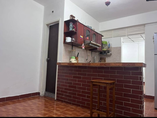 Apartamento Tipo Estudio En Carmelitas