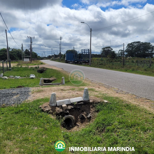 Vendo Terreno En La Pedrera, Muy Próximo A Ruta 11.