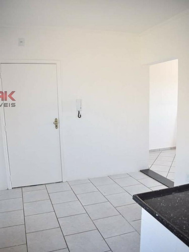 Ref.: 3523 - Apartamento Em Campo Limpo Para Venda - V3523