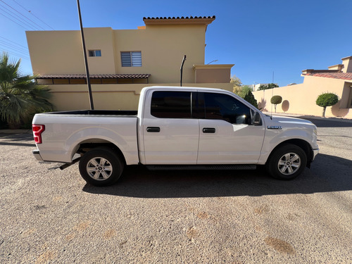 Ford Lobo 5.0l Doble Cabina Xlt V8 4x2 At