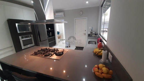 Imagem 16 de 25 de Casa No Bucarein Com 4 Quartos Para Venda, 257 M² - Lg8086