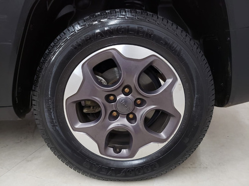 Imagem 12 de 17 de Jeep Renegade 1.8 16v Flex Sport 4p Automático 2015 2016
