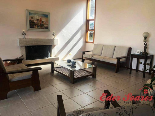Casa Com Vista Privilegiada No Residencial 8 - Es550