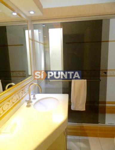 Imagen 12 de 13 de Apartamento En Alquiler