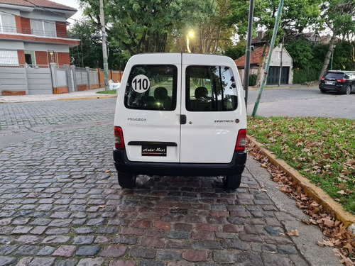 Peugeot Partner 1.6hdi Confort 1plc Furgon 5asc 2011