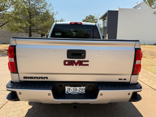 GMC Sierra 5.4 Cabina Regular Sle 4x4 At