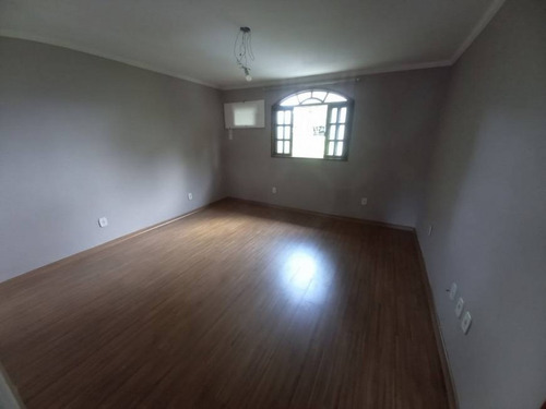 Imagem 25 de 29 de Casa Para Venda - Vila Valqueire, Rio De Janeiro - 180m², 3 Vagas - 876