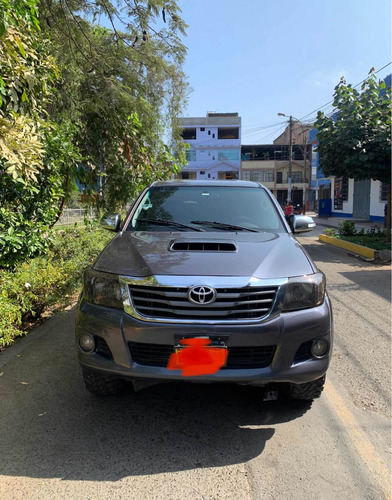 Toyota Hilux 4x4 Srv