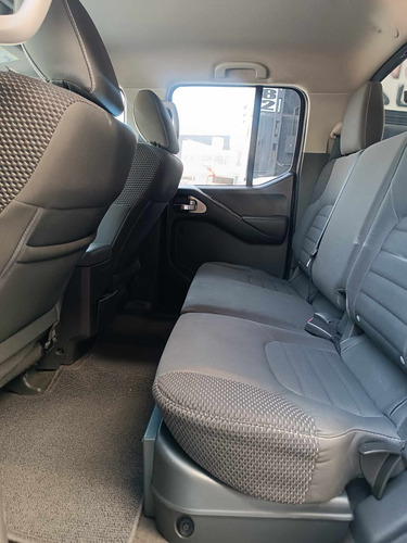 Nissan Frontier 4.0 Pro-4x V6 4x4 At