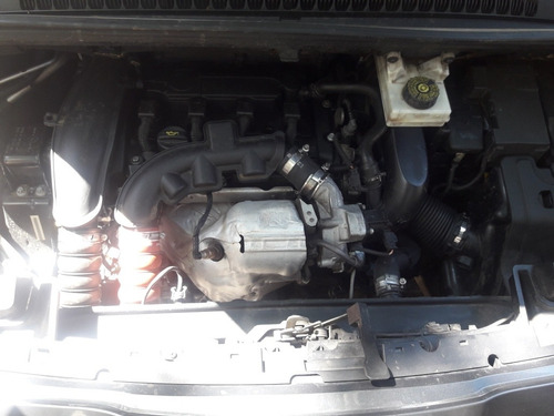 Peugeot 5008 1.6 Allure Plus 163cv 2013 Permuto