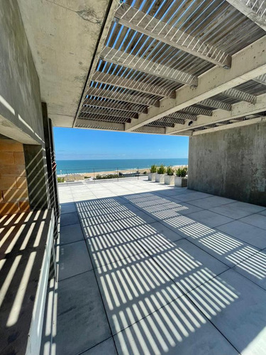 Imagen 24 de 30 de Penthouse A Estrenar En Manantiales