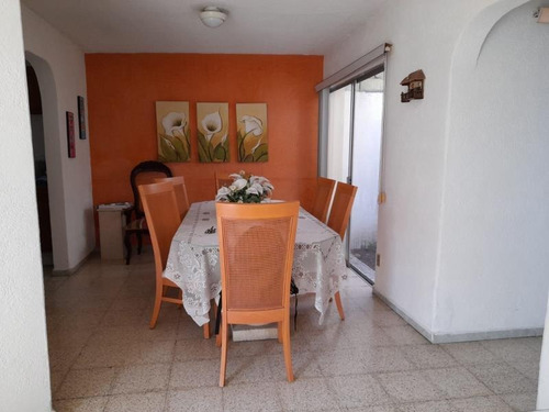 Imagen 6 de 12 de Casa Sola En Venta Floresta