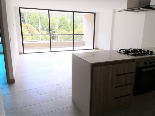 Apartamento En Venta Ubicado En El Retiro Sector Papayal (22065).