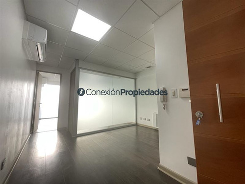 Oficina En Arriendo En Las Condes/excelente Ubicacion