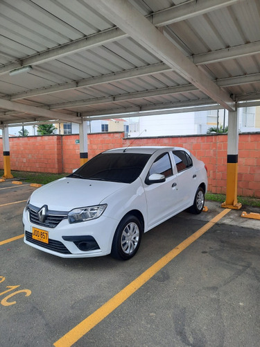 Renault Logan 1.6 Authentique / Life