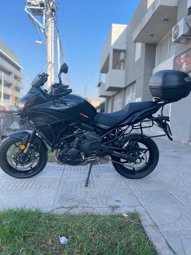Benelli 752s Naked
