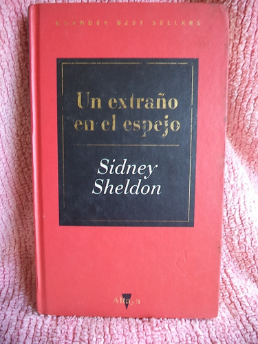Un Extraño En El Espejo Sidney Sheldon