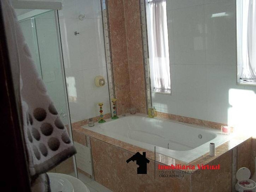 Imagem 5 de 7 de Casa Com 4 Suites - 344