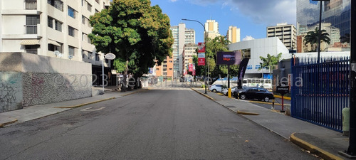 Imagen 18 de 21 de Apartamento En Venta, Los Palos Grandes, 110mts, Rah 23-19249