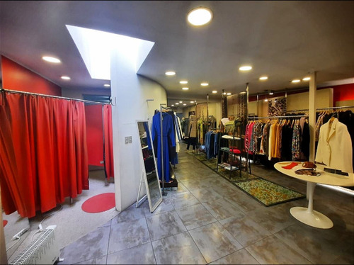 Casa / Local Comercial En Venta En Vitacura