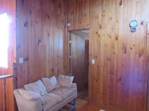 Casa 2 Pisos En Alerce, Puerto Montt, 5 Hab, 2 Baños.