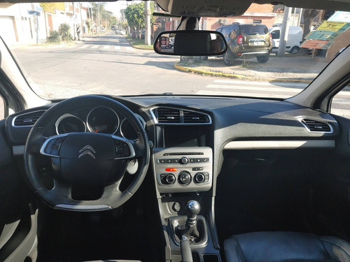 Imagen 7 de 13 de Citroën C4 Lounge 1.6i Thp Feel Pack Manual
