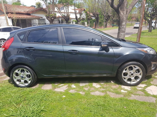 Ford Fiesta Kinetic Design 1.6 Sedan 120cv - 2011