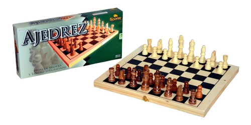 Juego De Ajedrez Piezas Y Tablero Madera Bisonte Mundomania 