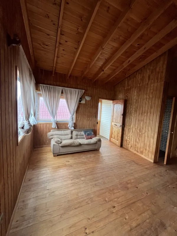 Imagen 4 de 30 de Se Vende Amplia Casa En El Tabo, Con 3 Deptos Independientes