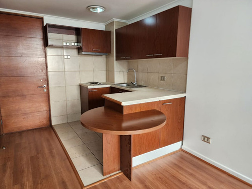 Rebajado Impecable Piso 2 Con Terraza Y Walk In Closet, Me
