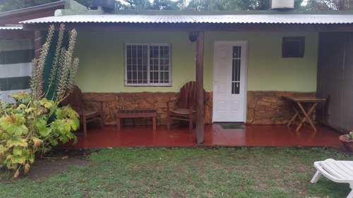 Imagen 9 de 27 de Alquilo 3 Cabañas Con Piscina Compartida Para 2 O 3 Personas