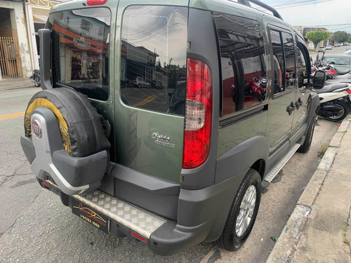 Fiat Doblo 2013 1.8 16v Adventure Flex 5p